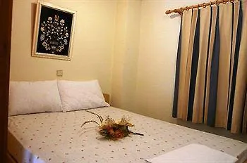 Apartment Haraki Village Studios *