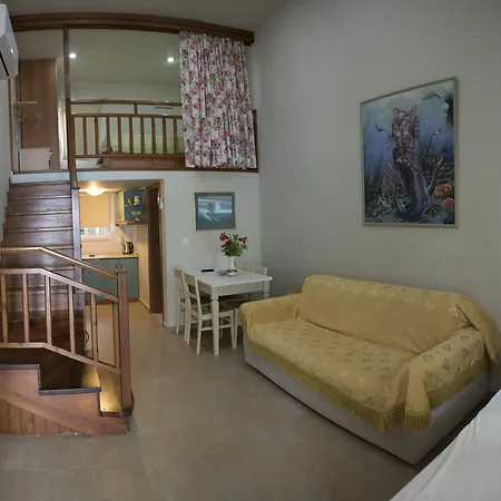 Apartment Haraki Village Studios *